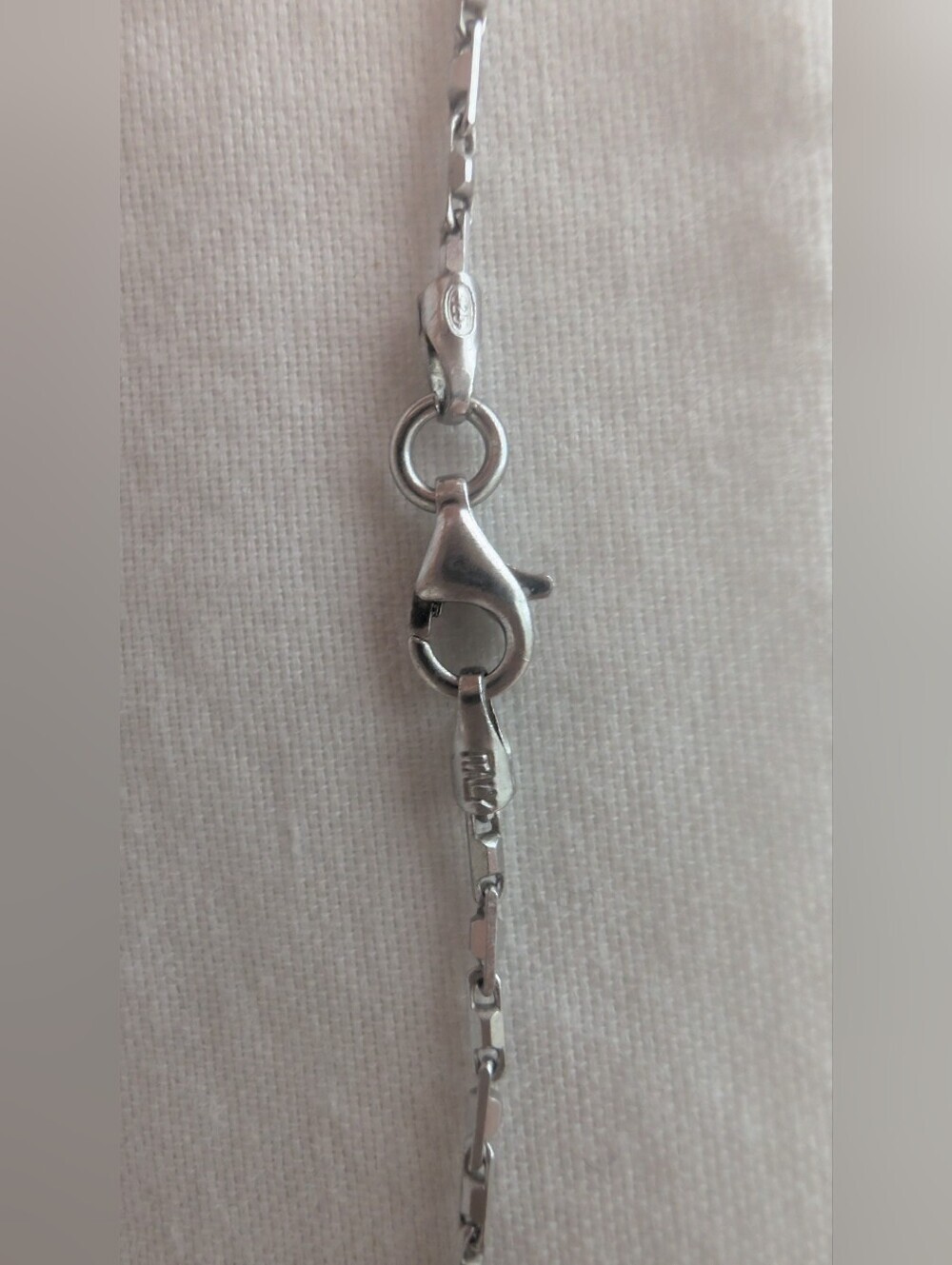 Vintage Real Silver EMC S925 Made In Italy Cross Pendant Necklace Diamonds - Picture 5 of 7